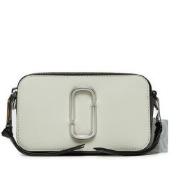 Torebka Marc Jacobs. Białe listonoszki Marc Jacobs, bez wzorów, bez dodatków. Za 1,399.00 zł.