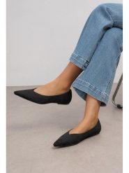 C'M Baleriny w kolorze czarnym rozmiar: 36. Czarne baleriny C'M, bez wzorów, bez obcasa, bez zapięcia. Za 129.95 zł.
