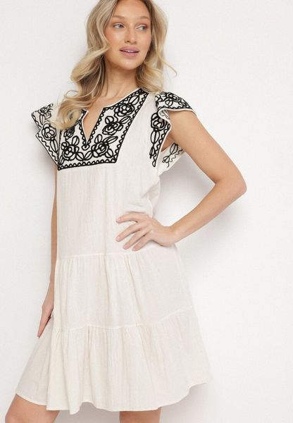 Beżowa Sukienka z Haftami w Stylu Boho z Bawełny Evitel. Brązowe sukienki Born2be, l, z aplikacjami, z bawełny, boho, bez kołnierzyka, bez ramiączek, midi. Za 119.99 zł.