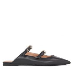 Klapki Tommy Hilfiger. Czarne klapki Tommy Hilfiger, bez wzorów, bez obcasa, bez zapięcia. Za 359.99 zł.