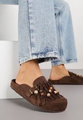 Brązowe Klapki na Platformie Ozdobione Koralikami Klamrami i Frędzlami Leurecea. Brązowe klapki Renee, bez wzorów, z jeansu, eleganckie, bez obcasa, na platformie, bez zapięcia. Za 109.99 zł.