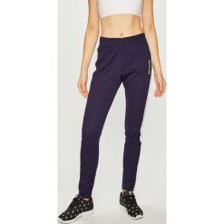 Calvin Klein Performance - Legginsy. Legginsy marki bonprix. Za 399.90 zł.