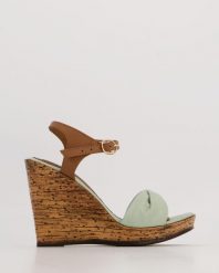 SANDAŁY NA KOTURNIE MRZ2138 GREEN. Zielone sandały Venezia, bez wzorów, ze skóry, bez obcasa, na koturnie, bez zapięcia. Za 199.00 zł.