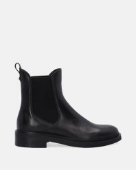 CZARNE KLASYCZNE SZTYBLETY D215 BUFF NERO. Czarne botki Venezia, bez wzorów, ze skóry, klasyczne, bez obcasa, bez zapięcia. Za 429.00 zł.