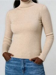 Prążkowany sweter - złoty. Żółte swetry Sinsay, l, bez wzorów, prążkowane, bez ramiączek. Za 49.99 zł.