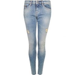 Calvin Klein Jeansy "Skinny". Jeansy Calvin Klein, bez wzorów, z jeansu. Za 199.00 zł.