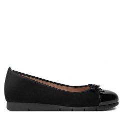 Baleriny Unisa. Czarne baleriny Unisa, bez wzorów, bez obcasa, bez zapięcia. Za 339.99 zł.