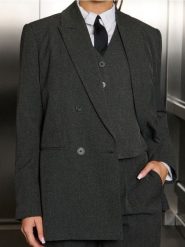 Żakiet - szary. Szare marynarki i żakiety Sinsay, l, bez wzorów, bez ramiączek. Za 79.99 zł.