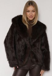 Brązowa Kurtka Futerko z Kapturem i Szerokim Kołnierzem Nalafera. Brązowe kurtki Born2be, bez wzorów, z dzianiny, eleganckie, z kapturem. Za 259.99 zł.