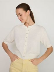 Sweter z krótkim rękawem - kremowy. Białe swetry Reserved, l, bez wzorów, z bawełny, bez ramiączek. Za 109.99 zł.