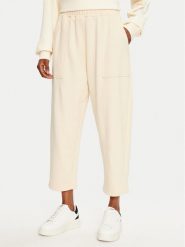 ViCOLO Spodnie dresowe TS0478 Écru Regular Fit. Spodnie dresowe ViCOLO, bez wzorów, z bawełny. Za 189.99 zł.