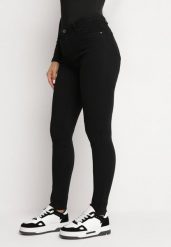 Czarne Jeansy Skinny Podkreślające Nogi Trilles. Czarne jeansy Born2be, s, bez wzorów, z bawełny, biznesowe. W wyprzedaży za 72.24 zł.
