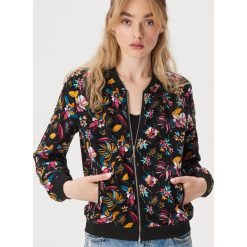 Kurtka bomberka - Wielobarwny. Kurtki marki Sinsay. Za 49.99 zł.