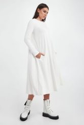 Sukienka midi Musica MAX MARA LEISURE. Sukienki Max Mara Leisure, s, bez wzorów, z dzianiny, bez kołnierzyka, bez ramiączek, midi, rozkloszowane. W wyprzedaży za 635.40 zł.