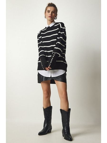 Happiness Istanbul Sweter w kolorze czarnym rozmiar: onesize. Czarne swetry Happiness Istanbul, bez wzorów, bez ramiączek. Za 78.99 zł.