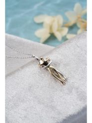 Lodie Silver Srebrny naszyjnik z elementem ozdobnym - dł. 42 cm rozmiar: onesize. Szare naszyjniki Lodie Silver, z materiału, srebrne. Za 84.45 zł.