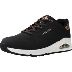 Tenisówki Skechers Model Shimmer Away Kolor Czarny. Czarne trampki Skechers, bez wzorów, z gumy, sportowe, bez zapięcia. Za 369.99 zł.