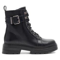 Botki JENNY. Czarne botki Jenny, bez wzorów, bez obcasa, na płaskiej podeszwie, bez zapięcia. Za 118.99 zł.