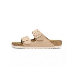 Klapki damskie Birkenstock 1027723. Brązowe klapki Birkenstock, bez wzorów, z materiału, bez obcasa, bez zapięcia. Za 296.10 zł.