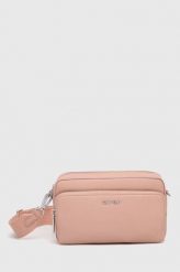 Calvin Klein torebka kolor różowy. Czerwone listonoszki Calvin Klein, bez wzorów, z włókna, bez dodatków. Za 539.99 zł.