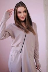 Komplet dresowy bluza z dłuższym bokiem ciemny beżowy. Brązowe bluzy KESI, l, bez wzorów, z bawełny, bez ramiączek, bez kaptura. Za 334.56 zł.
