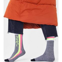 Happy Socks skarpetki damskie kolor szary. Szare skarpetki Happy Socks, bez wzorów. Za 49.99 zł.