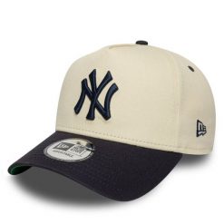 Czapka z daszkiem New Era. Brązowe czapki z daszkiem New Era, bez wzorów, retro. Za 149.99 zł.