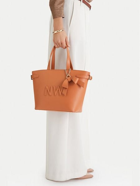 Nine West Torebka EO-Lira-LX20086b Brązowy. Brązowe torebki klasyczne Nine West, bez wzorów, z materiału, bez dodatków. Za 216.99 zł.
