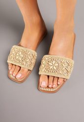 Beżowe Klapki z Ozdobnymi Koralikami Tatiliris. Brązowe klapki Renee, bez wzorów, eleganckie, bez obcasa, na obcasie, bez zapięcia. W wyprzedaży za 74.99 zł.