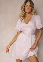 Różowa Taliowana Sukienka z Dodatkiem Bawełny na Suwak Ozdobiona Bufiastymi Rękawami Malfea. Czerwone sukienki Renee, na co dzień, m, bez wzorów, z bawełny, eleganckie, bez kołnierzyka, bez ramiączek, mini, kopertowe. W wyprzedaży za 91.99 zł.