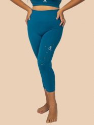 Anaissa Legginsy sportowe "Namasté" w kolorze niebieskim rozmiar: M/L. Niebieskie legginsy sportowe Anaissa, l, bez wzorów, z podwyższonym stanem, outdoorowe. Za 100.75 zł.