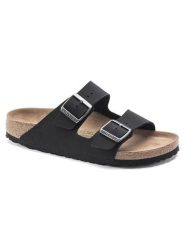 Birkenstock Klapki "Arizona" w kolorze czarnym rozmiar: 39. Czarne klapki Birkenstock, bez wzorów, klasyczne, z otwartym noskiem, bez obcasa, bez zapięcia. Za 372.47 zł.
