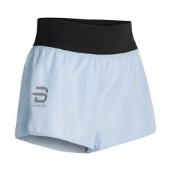 Damskie spodenki treningowe Daehlie Sportswear Air 3 Inch. Niebieskie szorty sportowe DAEHLIE, bez wzorów, z elastanu, do biegania. Za 290.00 zł.