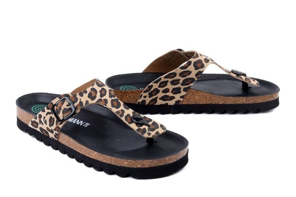 DR. BRINKMANN 700915-00 leo, klapki japonki damskie. Brązowe japonki Dr. Brinkmann, bez wzorów, ze skóry. Za 231.92 zł.