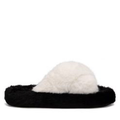 Kapcie DeeZee. Białe kapcie DeeZee, bez wzorów. Za 59.99 zł.