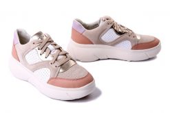 GEOX D55NHB 08522 C1Z8Z white/rose, półbuty damskie. Białe półbuty wsuwane Geox, bez wzorów, bez obcasa. Za 461.30 zł.