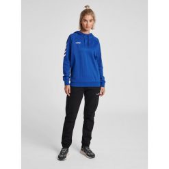 Bluza damska z kapturem Hummel hmlGO. Białe bluzy Hummel, xs, bez wzorów, sportowe, bez ramiączek, z kapturem. Za 205.15 zł.