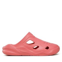 Klapki Champion. Czerwone klapki Champion, bez wzorów, sportowe, bez obcasa, bez zapięcia. Za 149.99 zł.