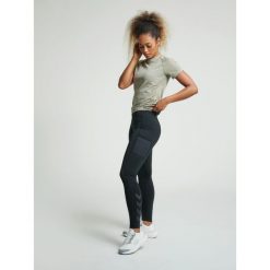 Legginsy damskie Hummel hmlchipo. Czarne legginsy Hummel, bez wzorów, sportowe. Za 208.00 zł.