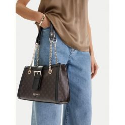 Torebka Nine West. Czarne torebki klasyczne Nine West, bez wzorów, klasyczne, bez dodatków. Za 229.99 zł.