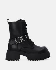 CZARNE WORKERY NA PLATFORMIE G031LEBLOBB006. Czarne botki Venezia, bez wzorów, ze skóry, bez obcasa, na platformie, bez zapięcia. Za 389.00 zł.