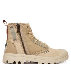 Trapery Palladium. Brązowe traperki Palladium, bez wzorów, bez obcasa, bez zapięcia. Za 429.99 zł.