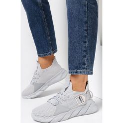 Szare Buty Sportowe Ancan. Szare buty sportowe lifestyle Born2be, z aplikacjami, bez zapięcia. W wyprzedaży za 62.99 zł.