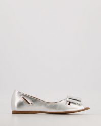 BALERINY Z KOKARDĄ 21213 SILVER. Szare baleriny Venezia, bez wzorów, ze skóry, bez obcasa, bez zapięcia. Za 199.00 zł.