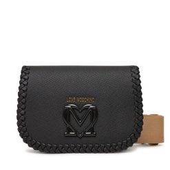 Torebka LOVE MOSCHINO. Czarne listonoszki Love Moschino, bez wzorów, bez dodatków. Za 749.99 zł.