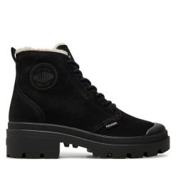 Trapery Palladium. Czarne traperki Palladium, bez wzorów, bez obcasa, bez zapięcia. Za 659.99 zł.