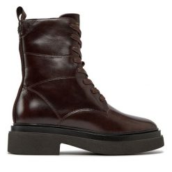 Botki Gant. Brązowe botki Gant, bez wzorów, bez obcasa, na płaskiej podeszwie, bez zapięcia. Za 589.99 zł.
