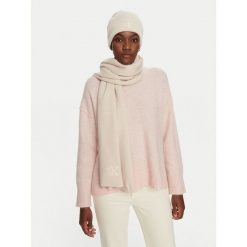 Zestaw Szalik i Czapka Calvin Klein. Brązowe szaliki i kominy Calvin Klein, bez wzorów. Za 419.99 zł.