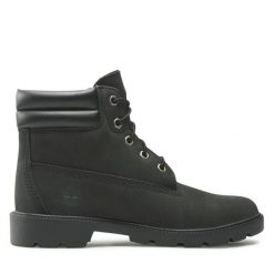 Trapery Timberland. Czarne traperki Timberland, bez wzorów, bez obcasa, bez zapięcia. Za 449.99 zł.