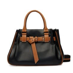 Torebka Liu Jo. Czarne torebki klasyczne Liu Jo, bez wzorów, klasyczne, bez dodatków. Za 679.99 zł.